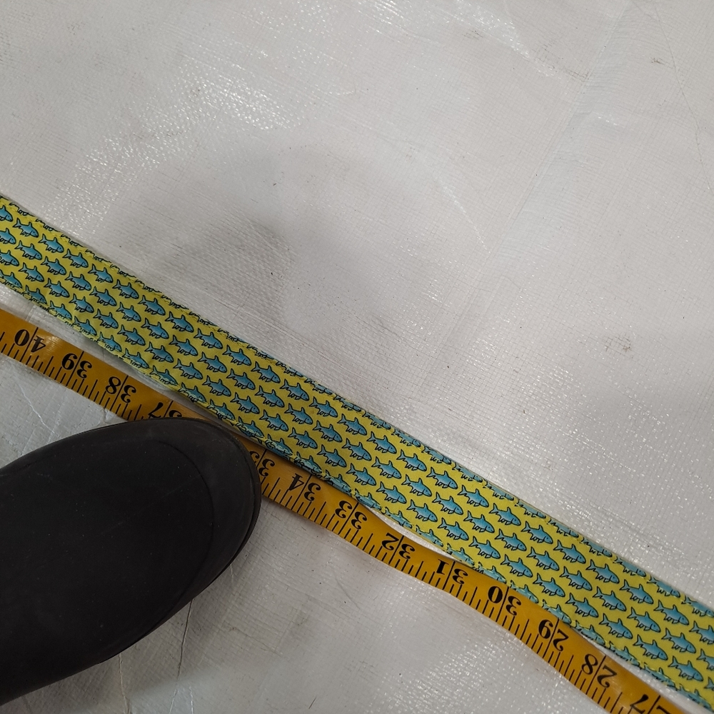 Vineyard Vines Blue Bone Fish Fabric Double DRing Belt - Picture 7 of 13